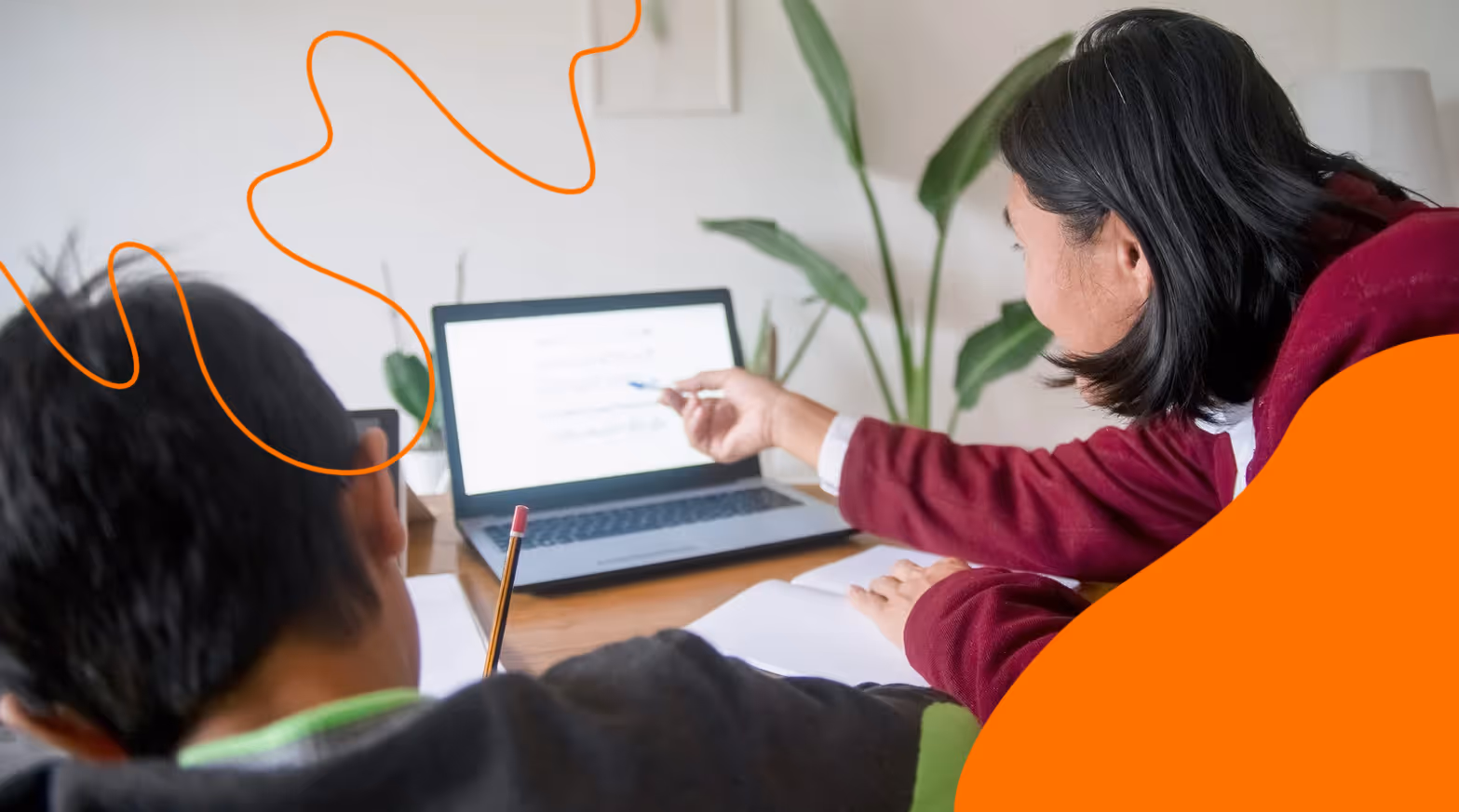 Online homeschooler showing a parent their project